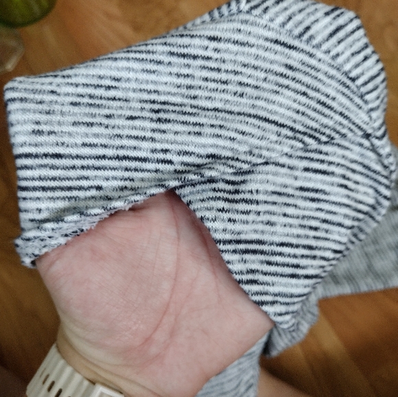 Black and White Striped Shirt - Picture 4 of 4